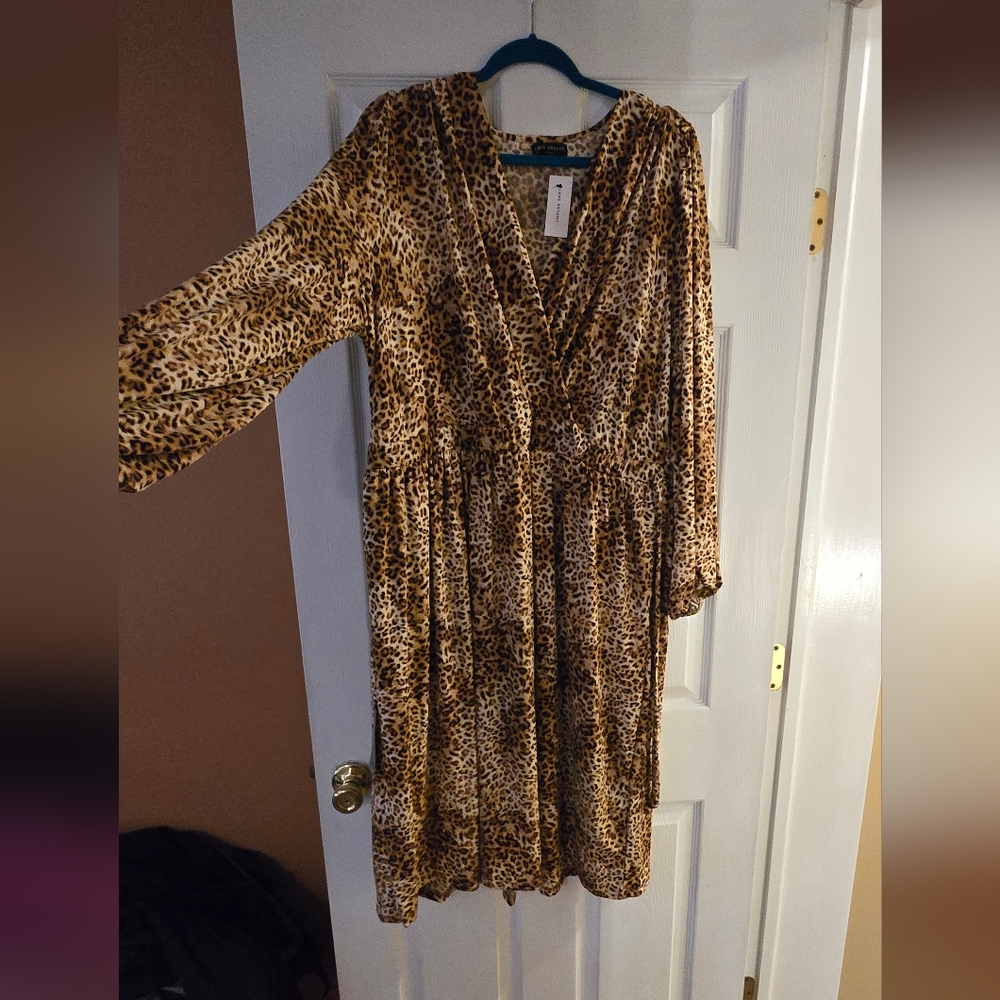 Lane Bryant Leopard Print Long Sleeve Dress.